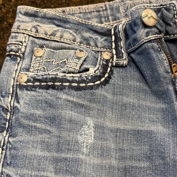 Miss Me 26x31 Distressed Boot Cut Blue Jeans - Picture 9 of 9